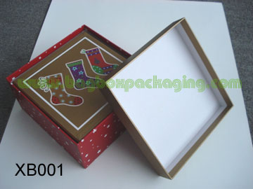 Nesting Square Christmas Gift boxes with lids
